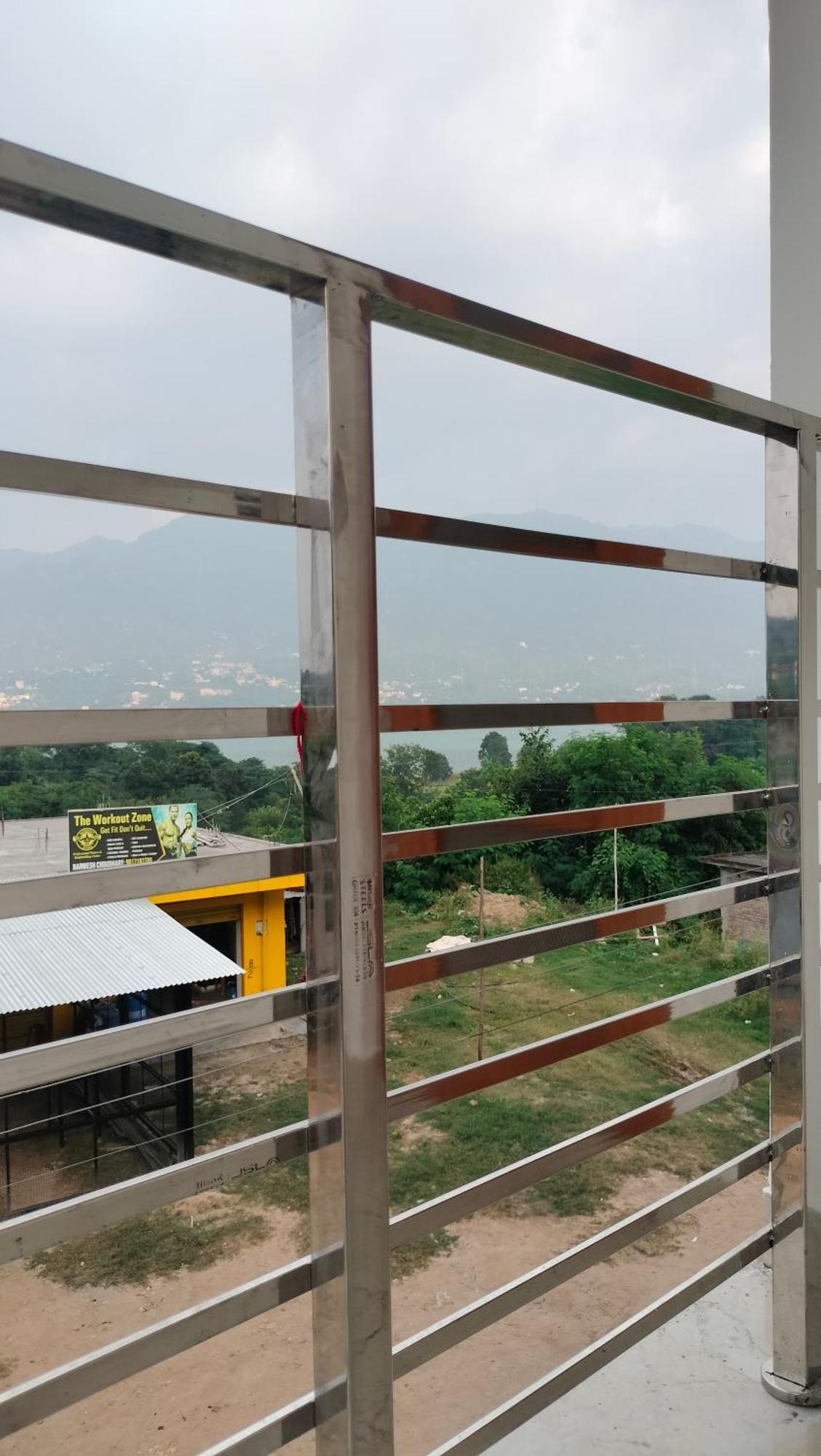 Govind Sagar View Hotel & Restaurant Bilaspur  Buitenkant foto
