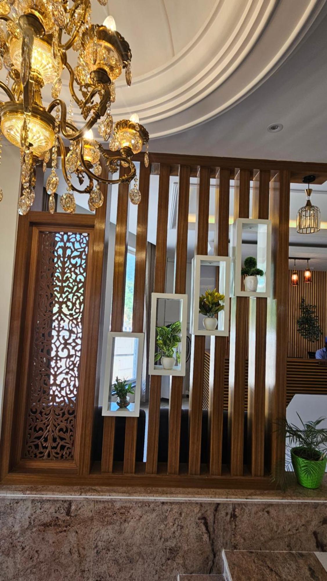 Govind Sagar View Hotel & Restaurant Bilaspur  Buitenkant foto